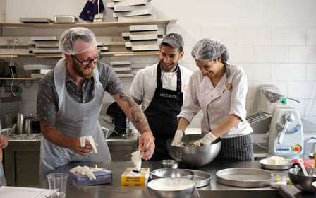Atenas: Aula de cozinha grega e jantar num telhado