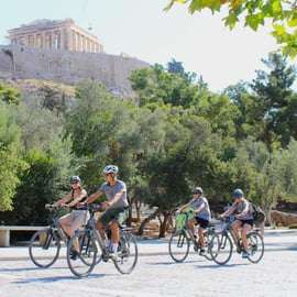 Atenas: Visita guiada de E-Bike ao centro histórico