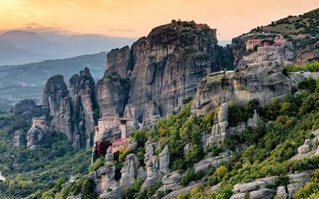 Atenas: Viagem de 1 dia a Meteora com visitas guiadas e hotel