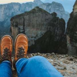 Atenas: Viagem de 1 dia a Meteora com guia de áudio e opção de almoço