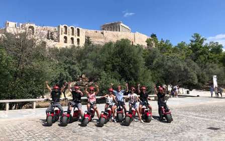 Atenas: Visita guiada en e-Scooter por la Acrópolis, ganadora de un premio