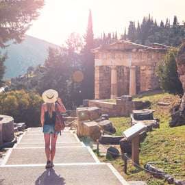 Excursión de un día en grupo reducido a Delfos desde Atenas
