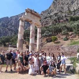 Desde Atenas: Delfos Día Completo V.R. Visita con Audioguía