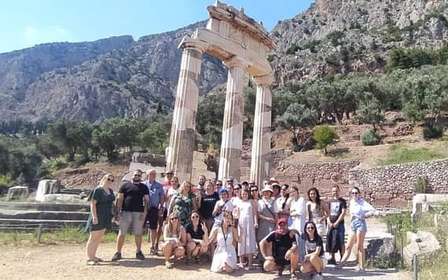 De Atenas: Viagem de 1 dia a Delfos com audioguia multilíngue