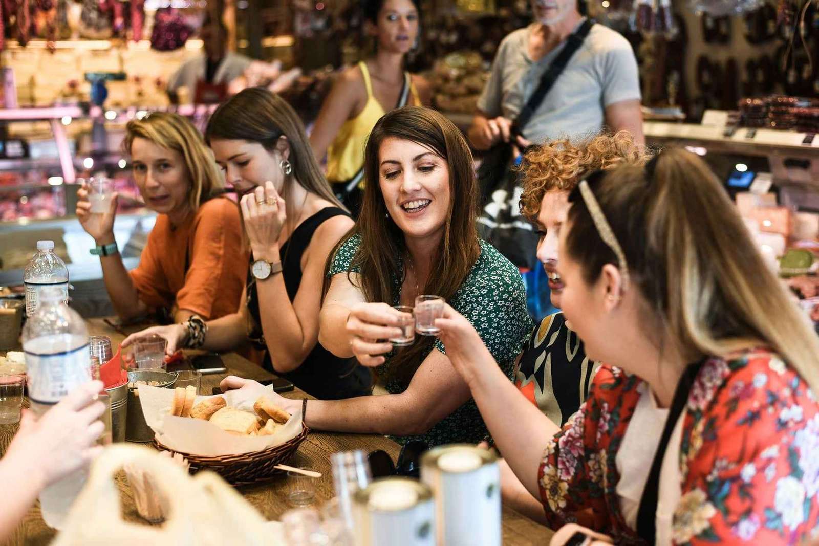 Atenas: Excursão gastronómica a pé com 15 degustações