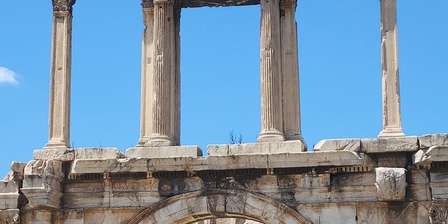 Arco de Adriano