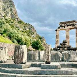 Excursión privada de un día a Delfos desde Atenas