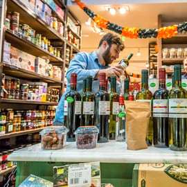 Atenas: Excursão a pé para grupos pequenos à descoberta da gastronomia grega