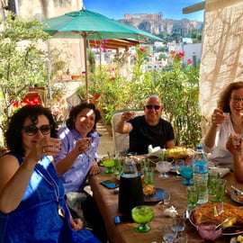 Atenas: jantar de 7 pratos e harmonização de vinhos com vista para a Acrópole