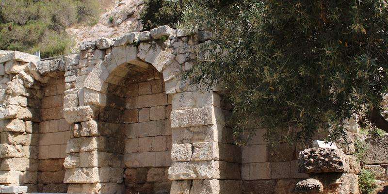 Stoa de Eumenes e Asclepieion