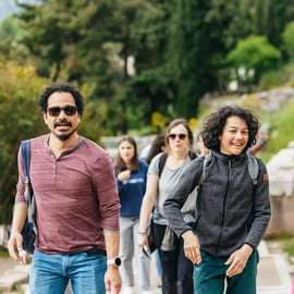 De Atenas: Viagem de 1 dia a Delfos e Arachova com guia de áudio