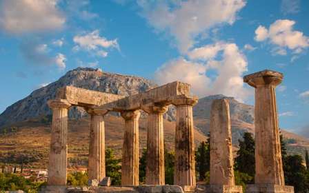 Desde Atenas: Guía y tickets de entrada a la Antigua Corinto