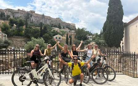 Atenas Histórica: Passeio de Bicicleta Elétrica para Grupos Pequenos