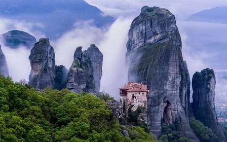 Atenas: Mosteiros e Grutas de Meteora: viagem de 1 dia e opção de almoço
