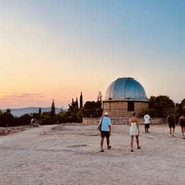Atenas: Excursão Guiada Acrópole ao Pôr do Sol e Trilha Colinas da Democracia