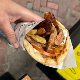 No Diet Club - ¡Tour gastronómico local único en Atenas!