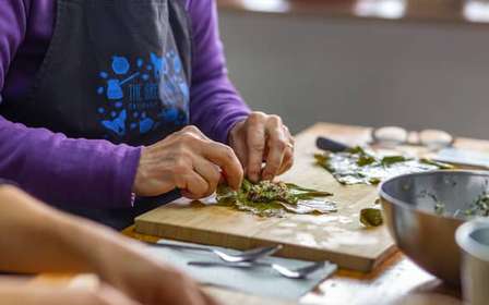 Atenas: Visita ao mercado alimentar e aula de culinária com vinho
