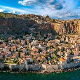 De Atenas: Viagem de 1 dia a Esparta Antiga e à região vinícola de Nemeia