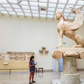 De Atenas: viagem de 1 dia a Delfos com guia que fala espanhol