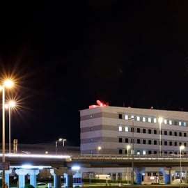 Traslado fácil de van e microônibus do aeroporto de Atenas para a cidade de Atenas