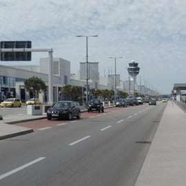 Translado privado do aeroporto de Atenas para os hotéis de Atenas